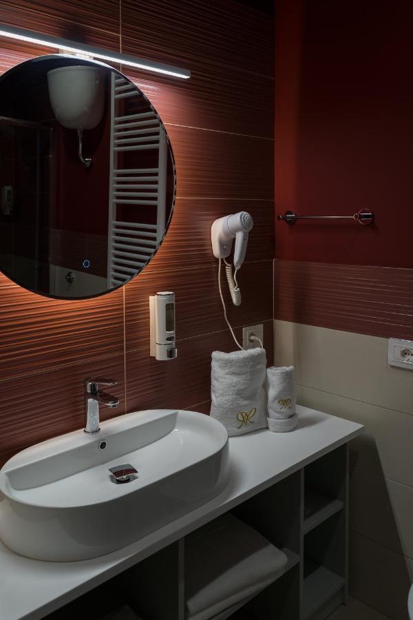 Rosy'S Rooms Patrica Ngoại thất bức ảnh