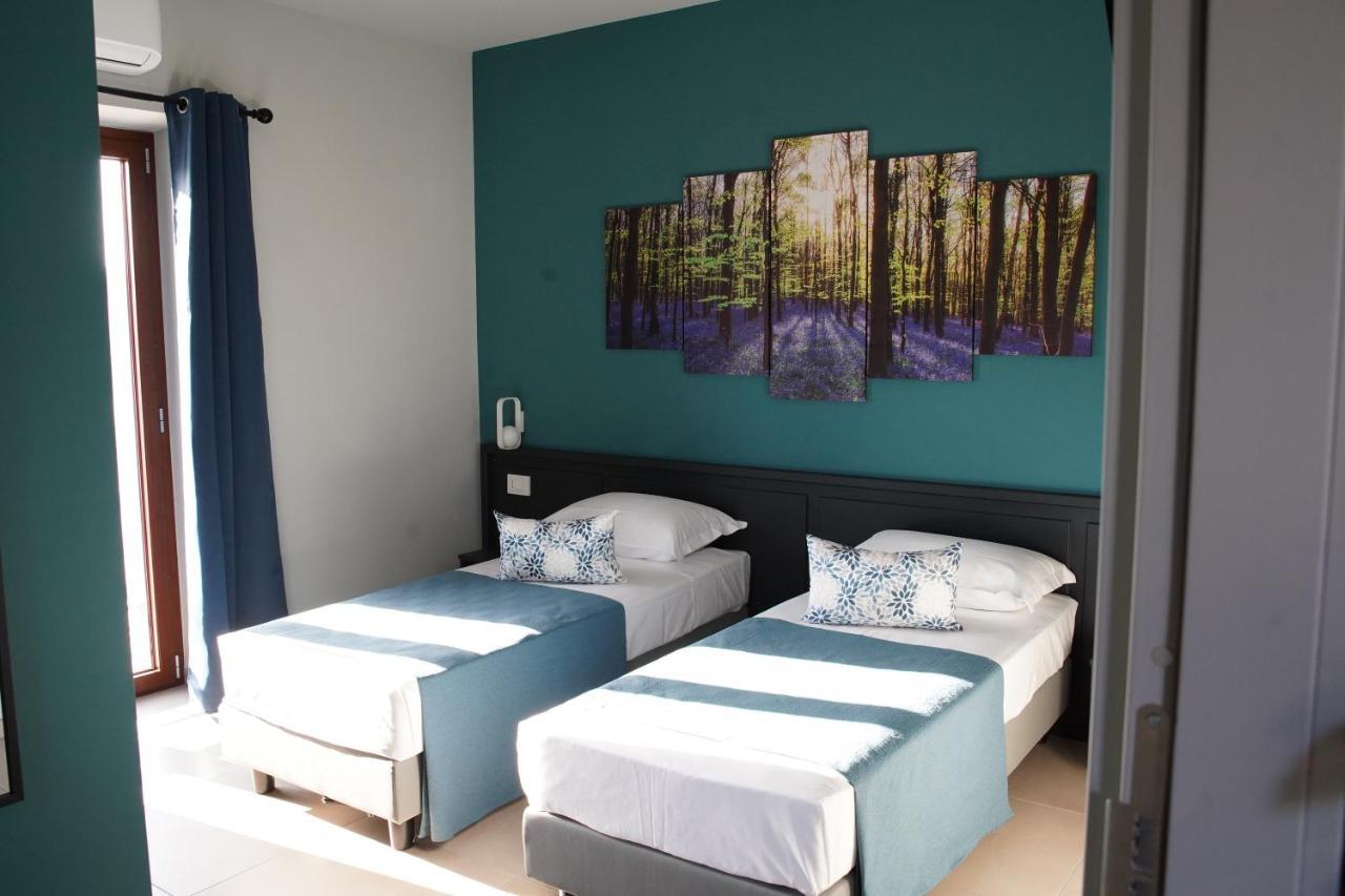 Rosy'S Rooms Patrica Ngoại thất bức ảnh