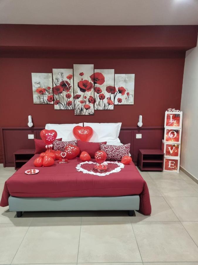 Rosy'S Rooms Patrica Ngoại thất bức ảnh